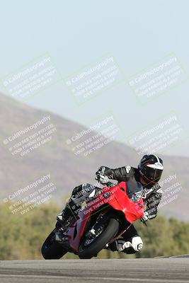 media/Dec-01-2025-Moto Forza (Mon) [[2daa91e15f]]/2-Intermediate Group/Session 2 Turn 9 Entry/